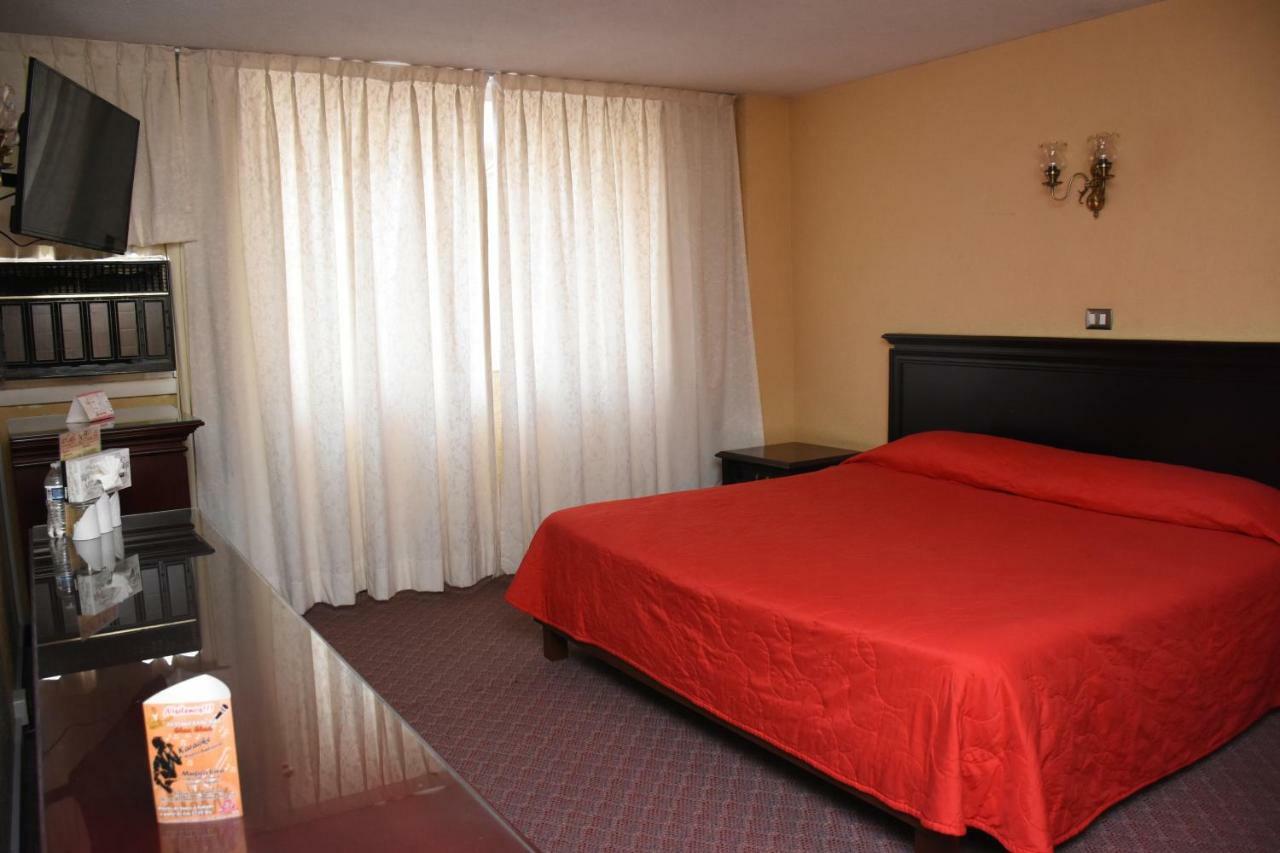 Hotel Maria Victoria Ксалапа Екстериор снимка