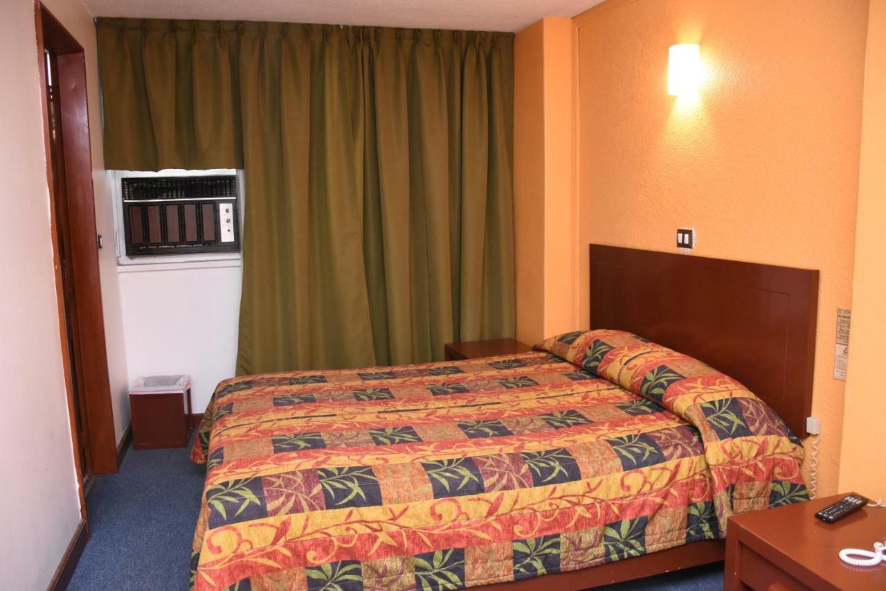 Hotel Maria Victoria Ксалапа Екстериор снимка