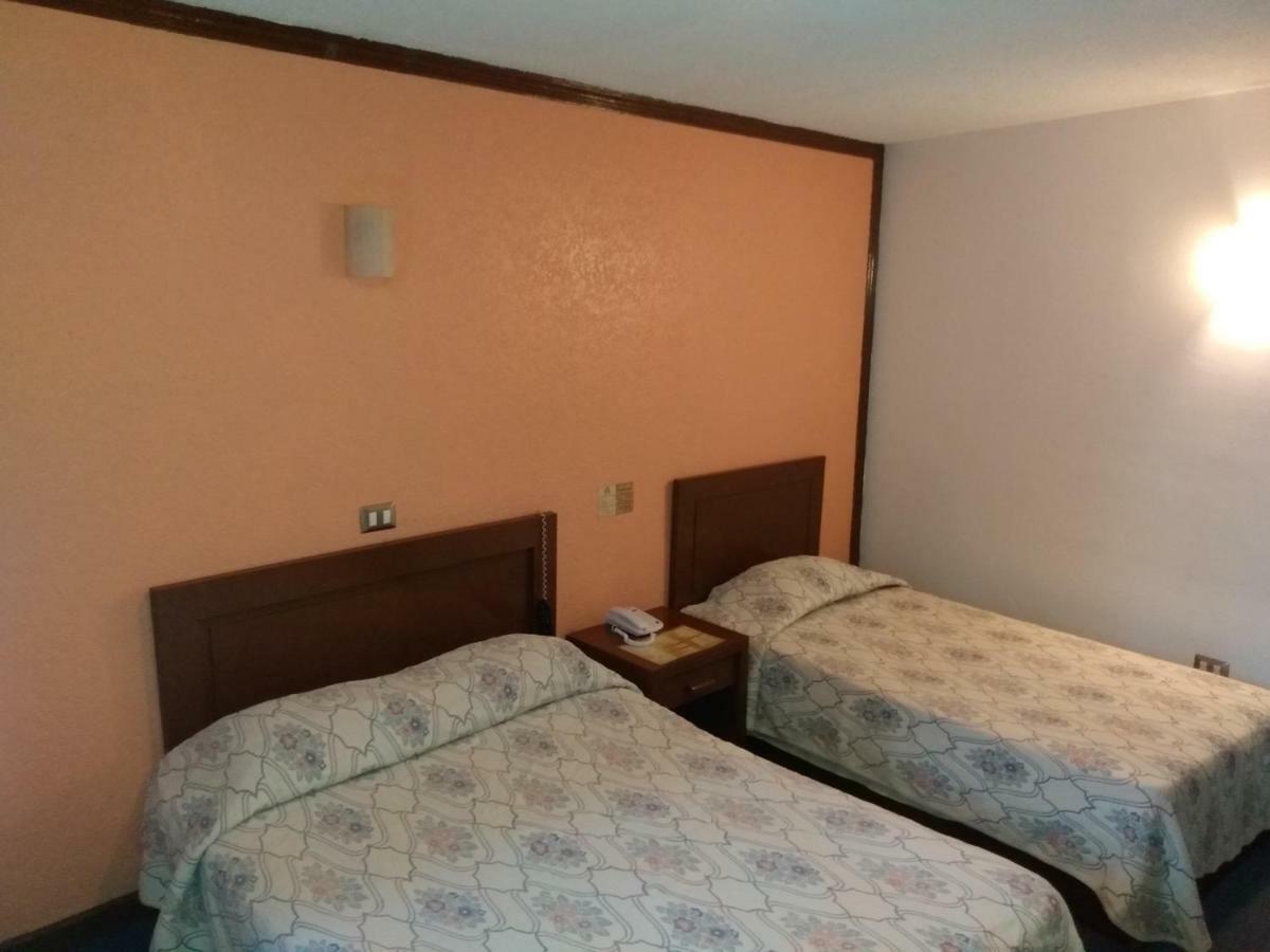 Hotel Maria Victoria Ксалапа Екстериор снимка