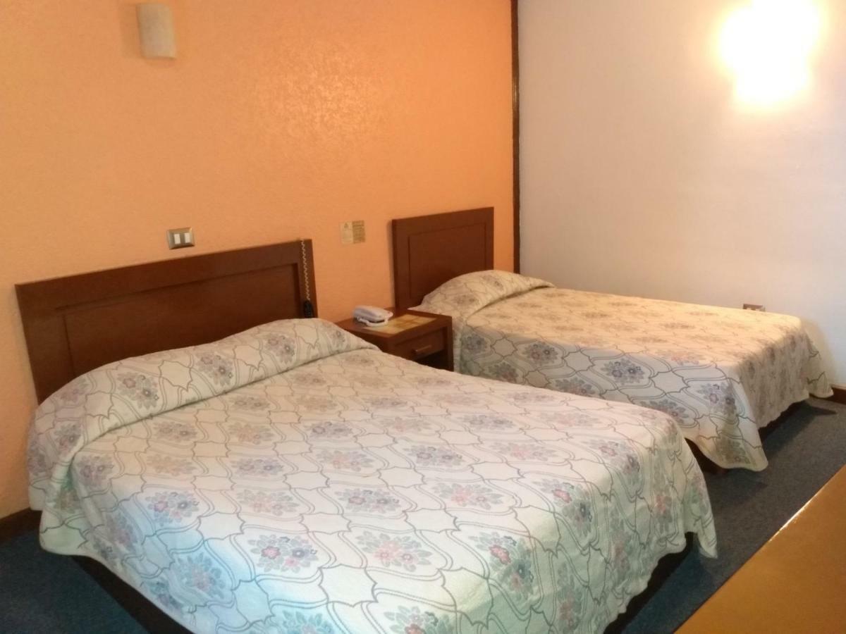 Hotel Maria Victoria Ксалапа Екстериор снимка